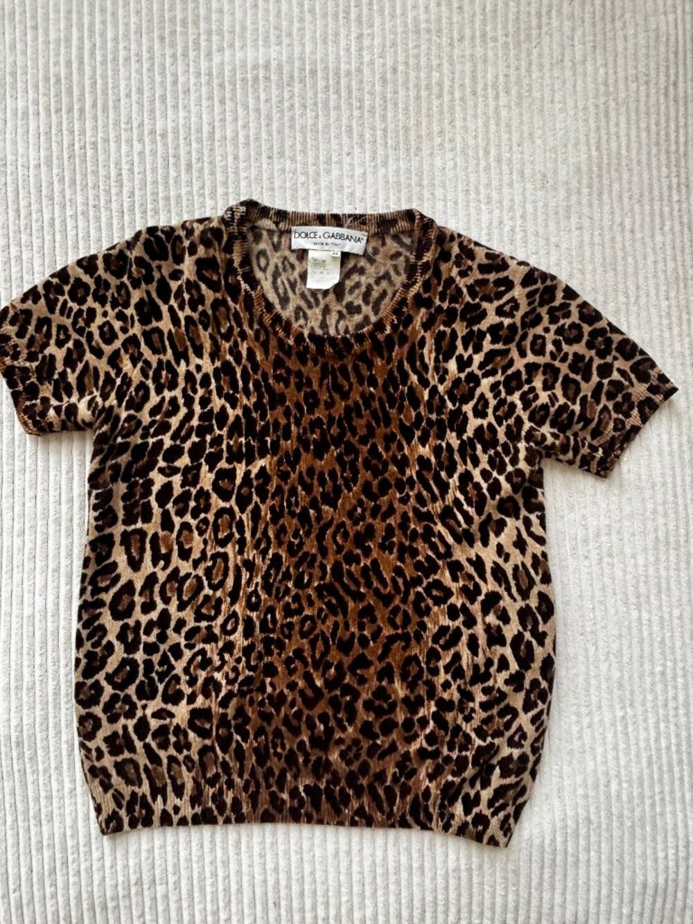 ✨ Dolce & Gabbana Leopard Print Cashmere Top (Made in Italy) ✨